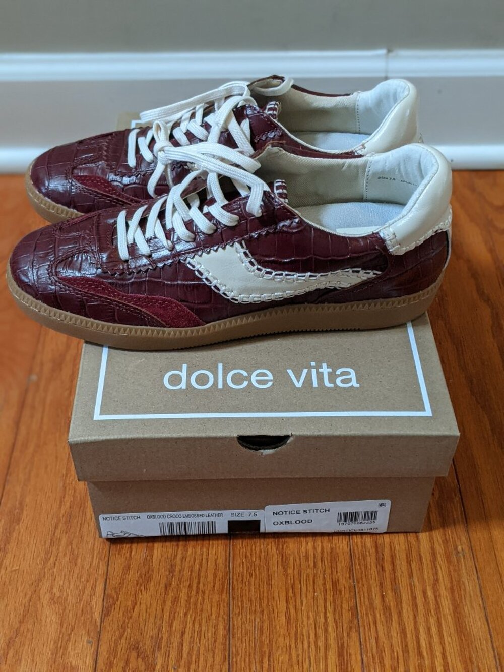 Dolce Vita Notice Sneakers – Size 7.5 – Oxblood Croc Embossed Leather